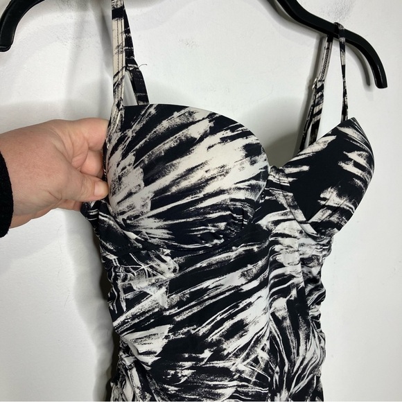 Love your Assets by Spanx tankini top push up swimsuit black & white size‎ small - Picture 3 of 10